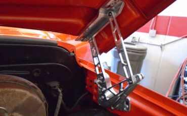 Chevy-c10-1968-orange-20