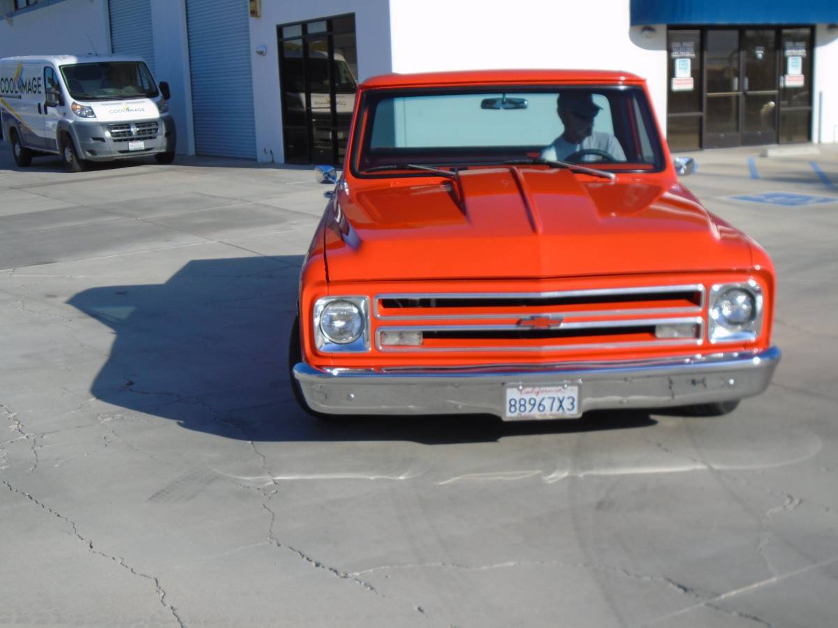 Chevy-c10-1968-orange-4