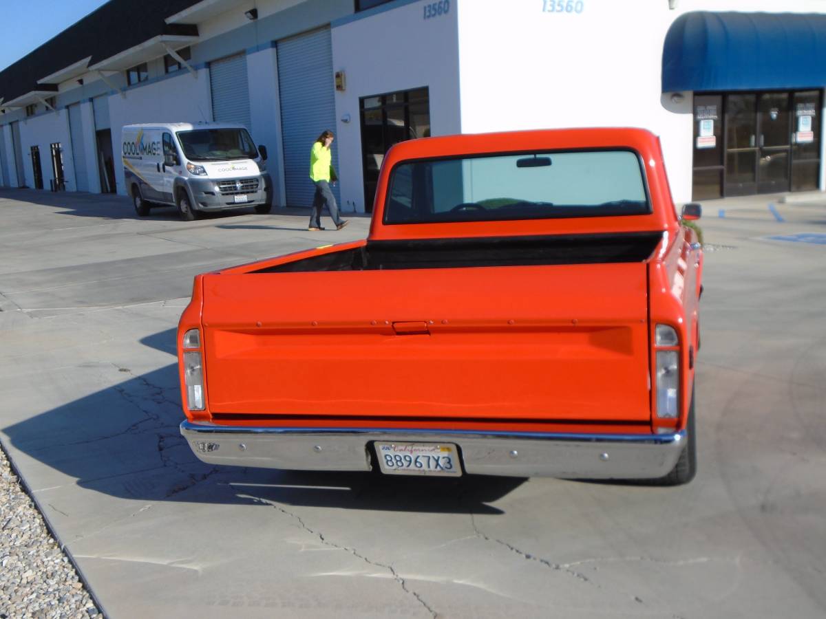 Chevy-c10-1968-orange-5