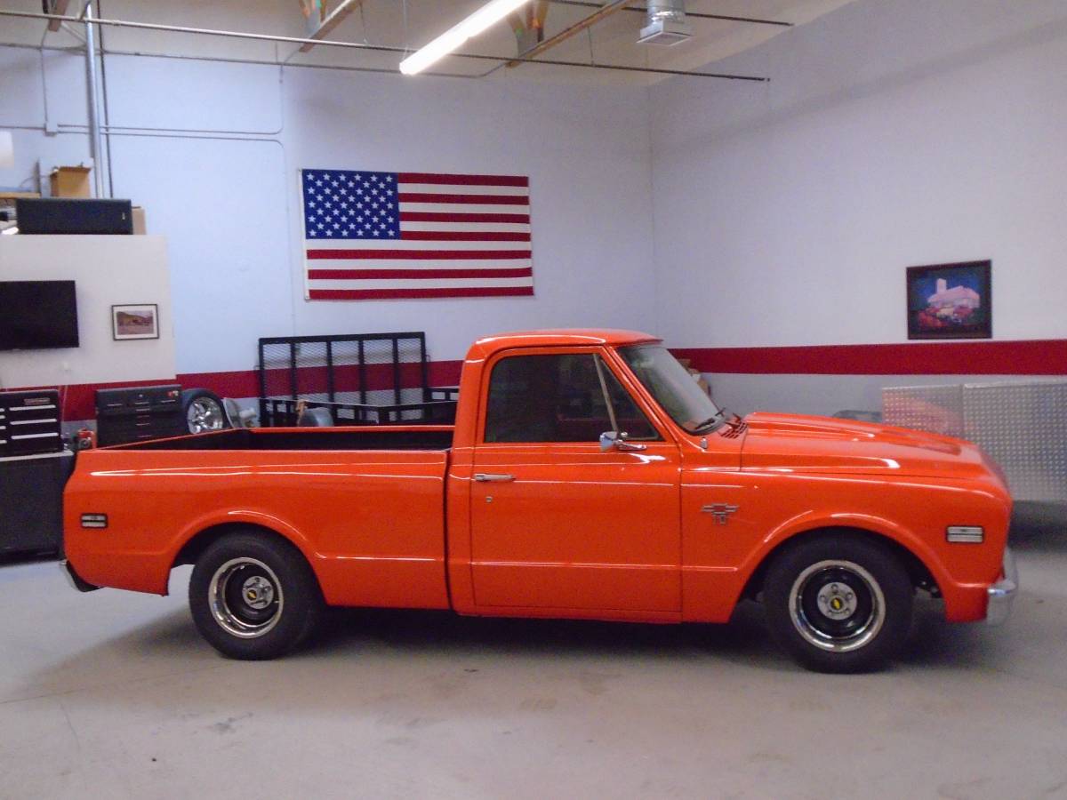 Chevy-c10-1968-orange-7