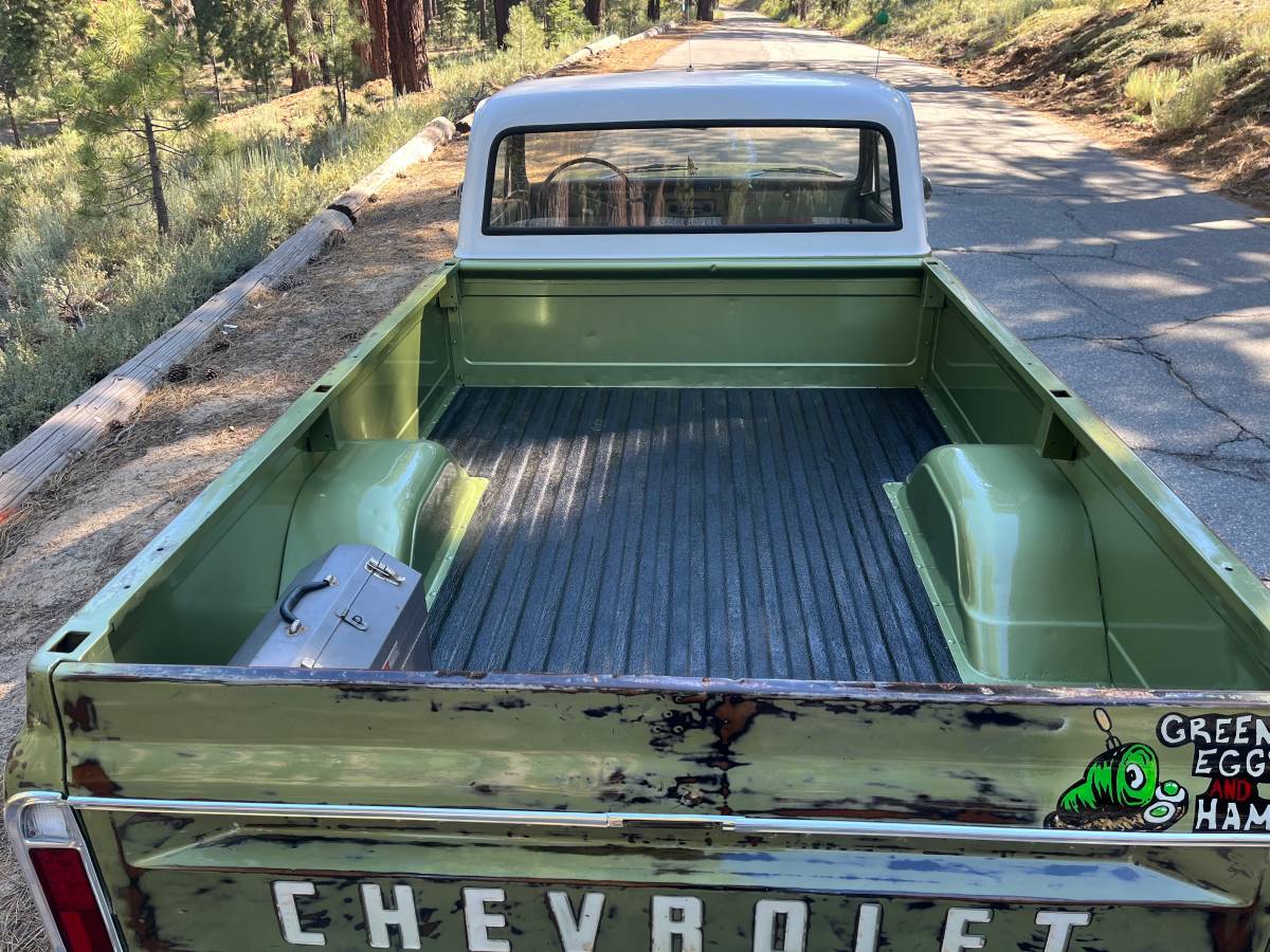 Chevy-c10-1969-green-5