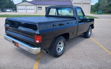 Chevy-c10-1974-black-2