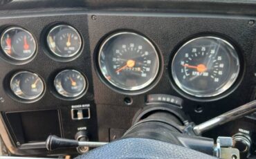 Chevy-c10-1974-black-8