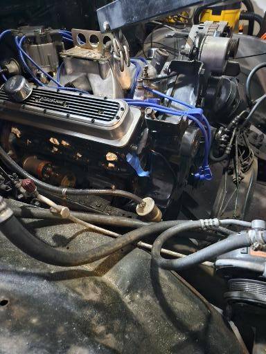 Chevy-c10-1981-blue-3