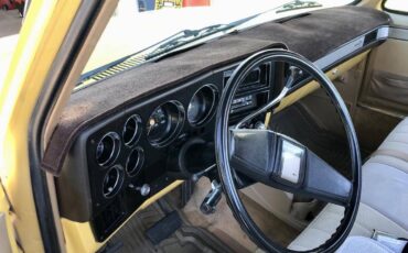 Chevy-c10-1984-yellow-21