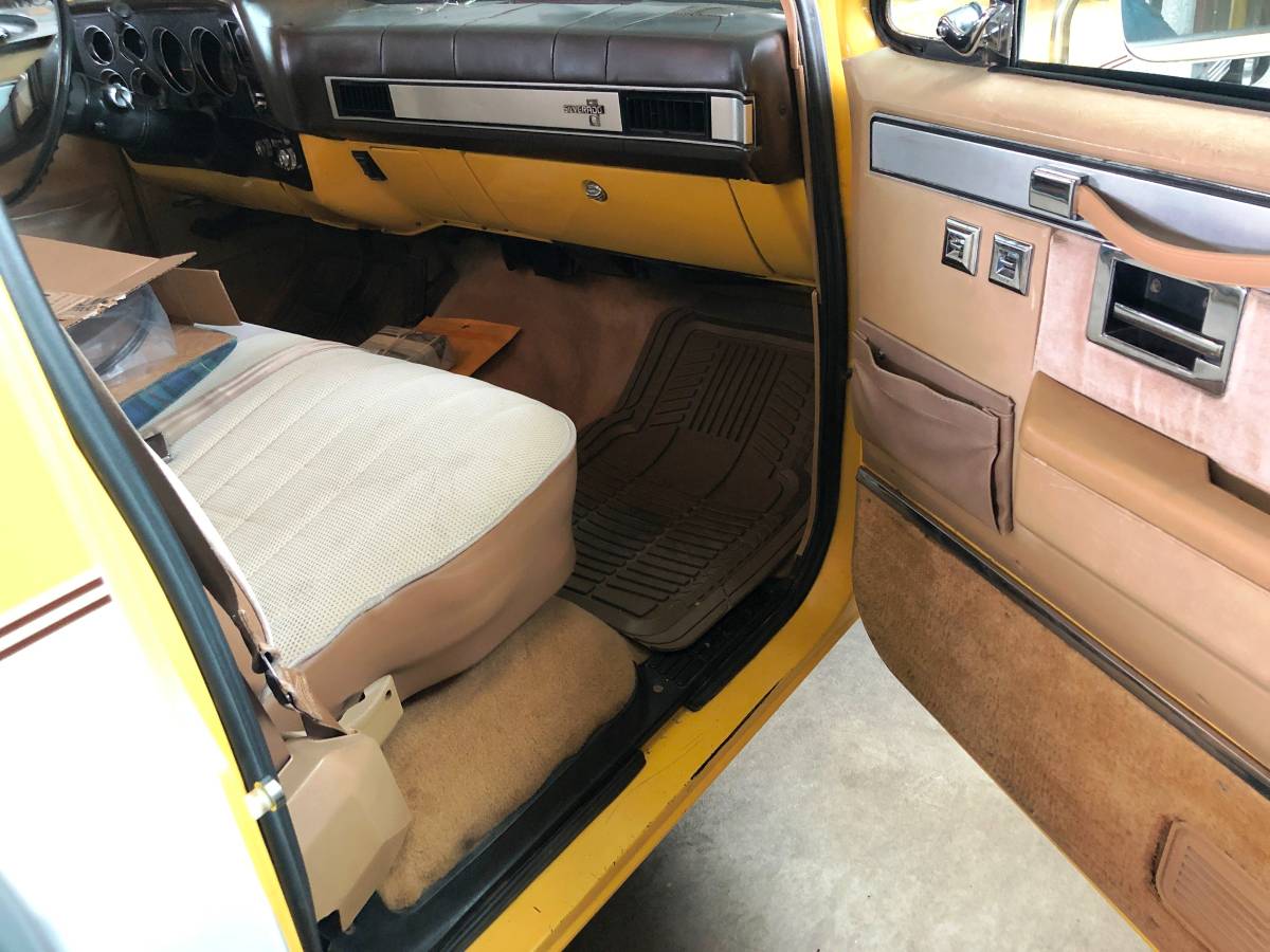 Chevy-c10-1984-yellow-9