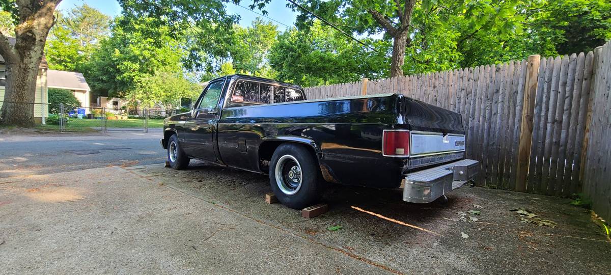 Chevy-c10-1985-black-7