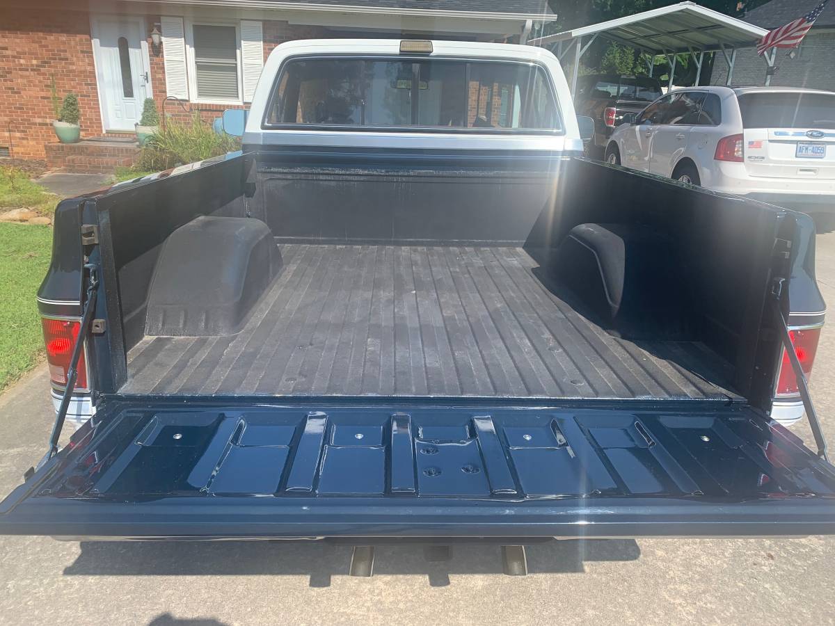 Chevy-c10-1986-3