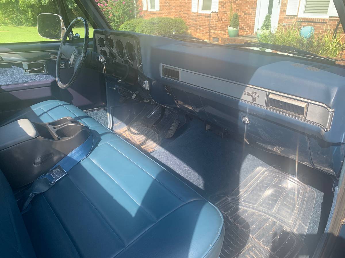 Chevy-c10-1986-9