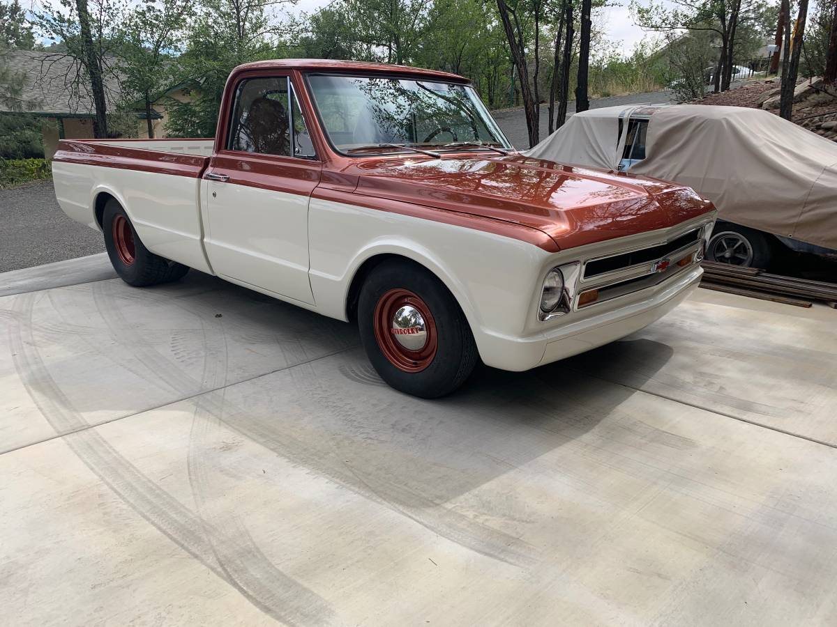 Chevy-c10-long-bed-truck-1967-custom-2
