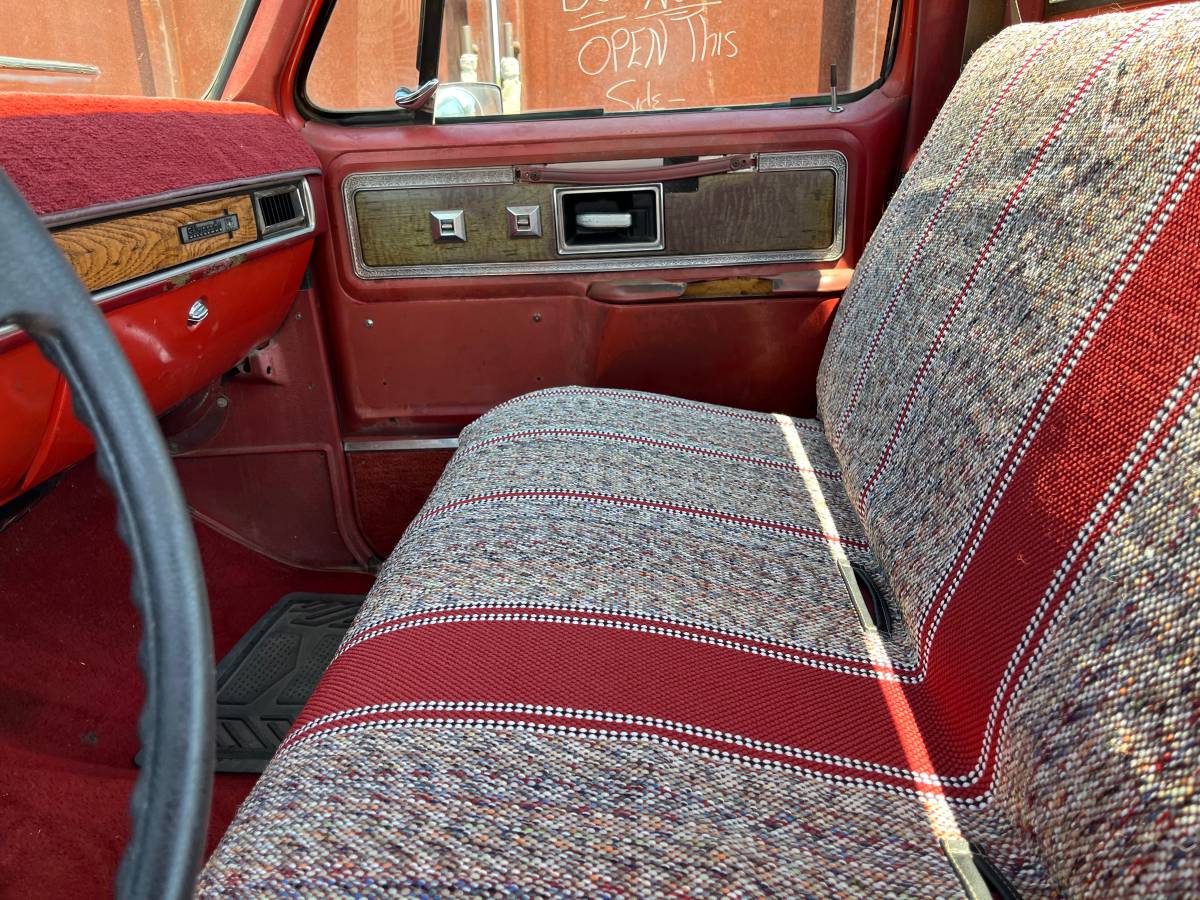 Chevy-c10-silverado-1977-7