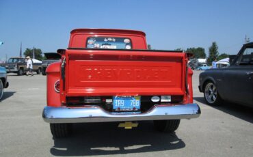Chevy-c10-stepside-1965-orange-5