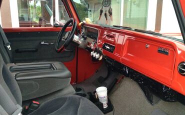 Chevy-c10-stepside-1965-orange-8