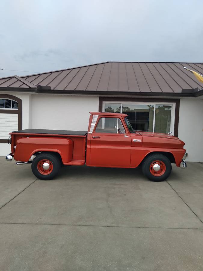 Chevy-c10-stepside-1965-orange-9