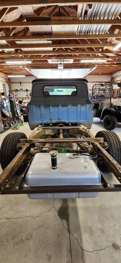 Chevy-c10-truck-1960-grey-7