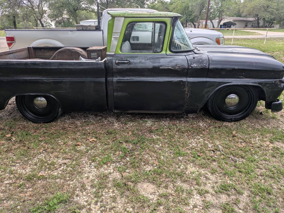 Chevy-c10-truck-1962-black