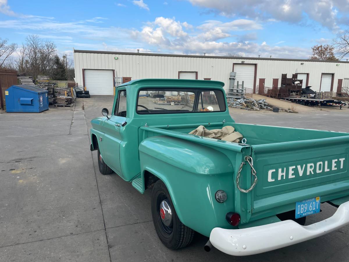 Chevy-c10-truck-1966-10