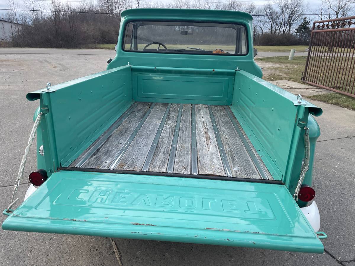 Chevy-c10-truck-1966-11