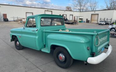 Chevy-c10-truck-1966-3