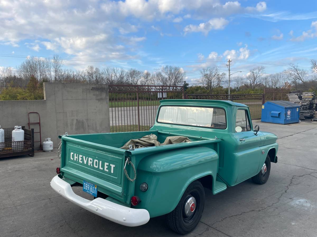 Chevy-c10-truck-1966-8