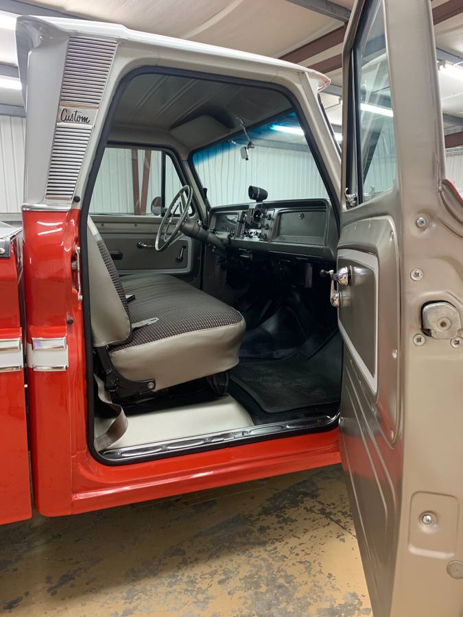 Chevy-c10-truck-1966-red-11