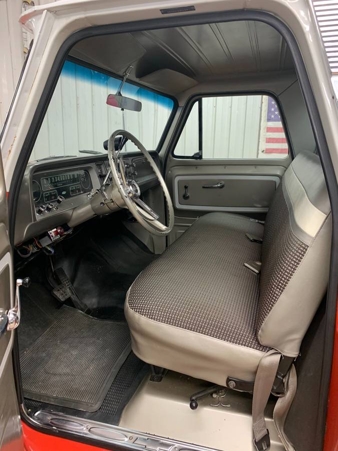 Chevy-c10-truck-1966-red-12
