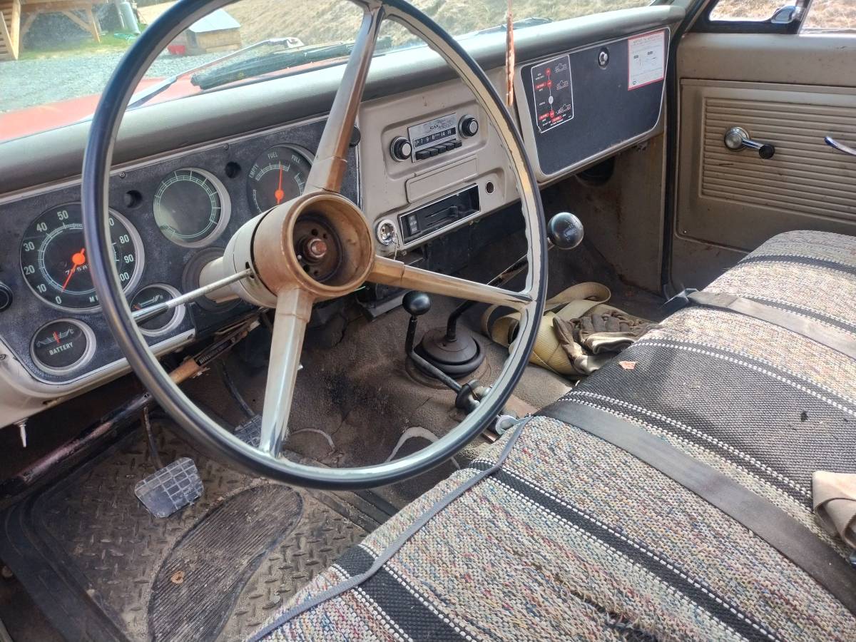 Chevy-c10-truck-1967-orange-3