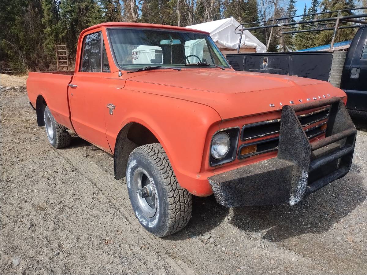 Chevy-c10-truck-1967-orange