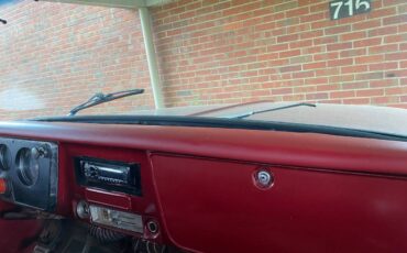 Chevy-c10-truck-1968-custom-5