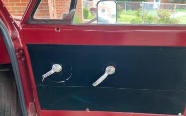 Chevy-c10-truck-1968-custom-6