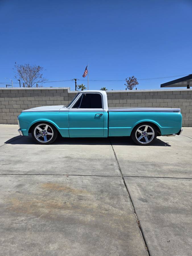Chevy-c10-truck-1971-custom-1