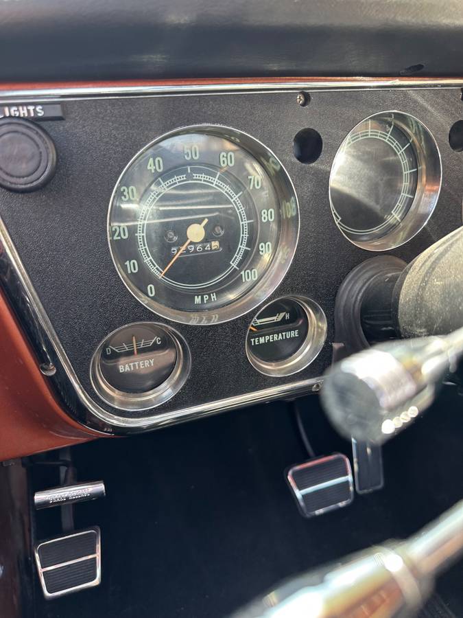 Chevy-c10-truck-1971-orange-8