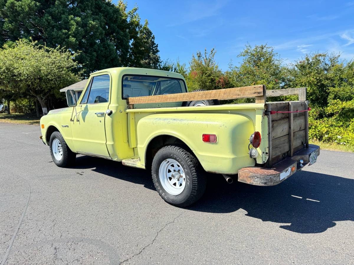Chevy-c10-truck-1972-yellow-2