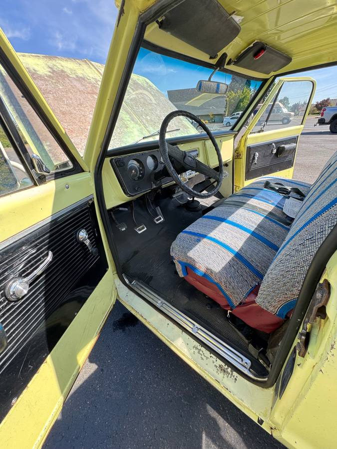 Chevy-c10-truck-1972-yellow-7