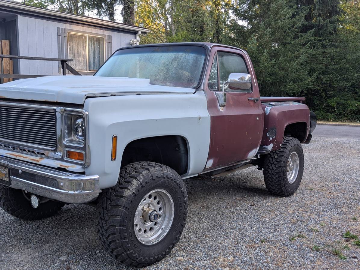 Chevy-c10-truck-1974-red-2
