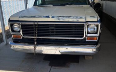 Chevy-c10-truck-1980-blue-2
