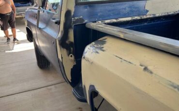 Chevy-c10-truck-1980-blue-7
