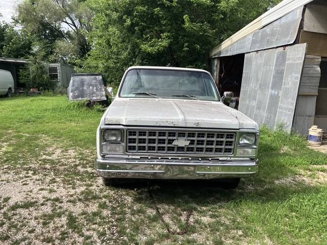 Chevy-c10-truck-1980