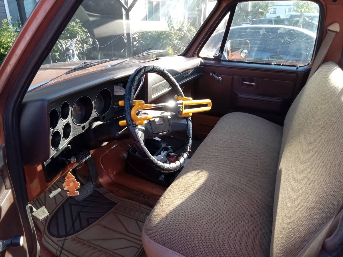 Chevy-c10-truck-1981-6