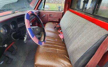 Chevy-c10-truck-1984-red-2