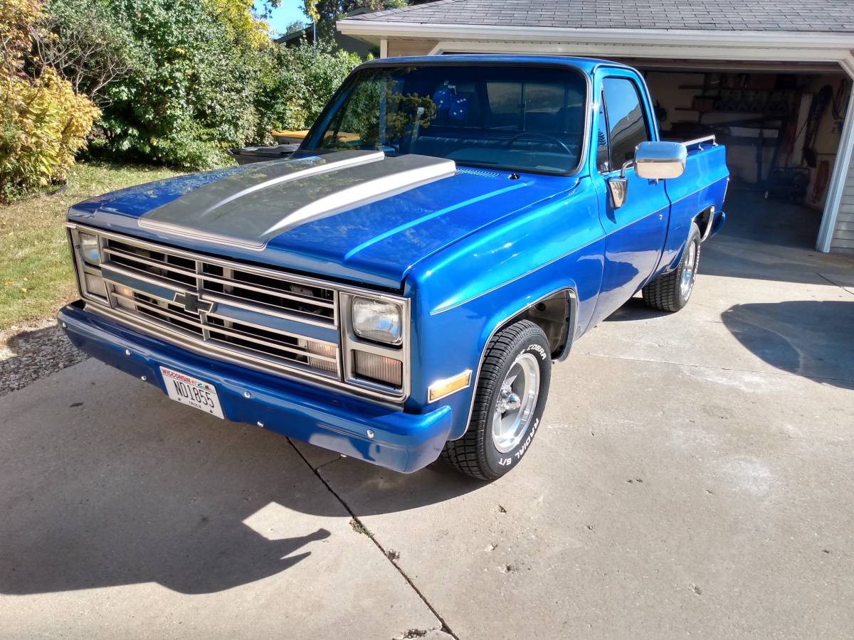 Chevy-c10-truck-1986-blue-4