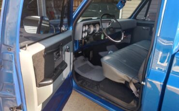 Chevy-c10-truck-1986-blue-8