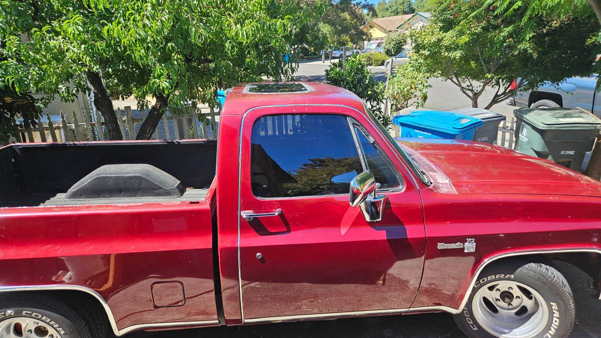 Chevy-c10-truck-1986-red-3