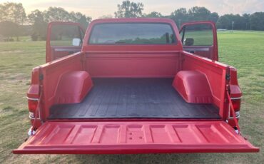 Chevy-c10-truck-1987-red-21