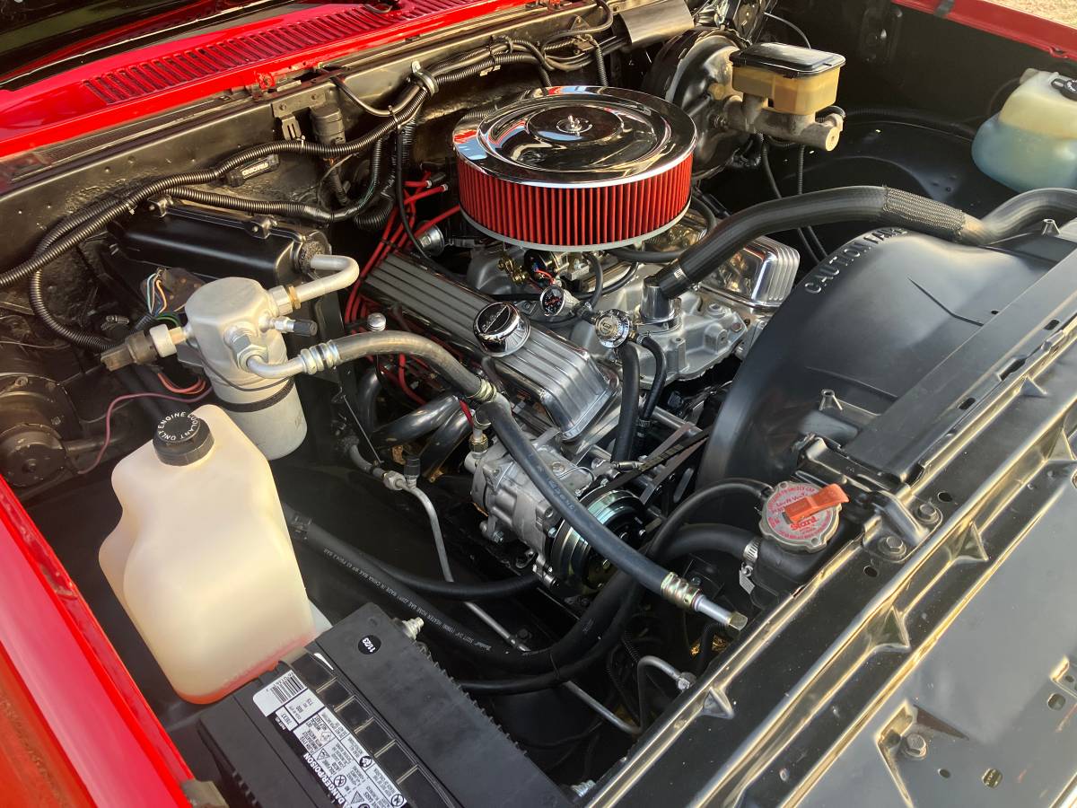Chevy-c10-truck-1987-red-22