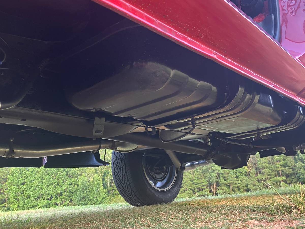 Chevy-c10-truck-1987-red-3