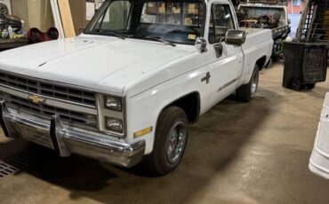 Chevy-c10-truck-1987-white-4