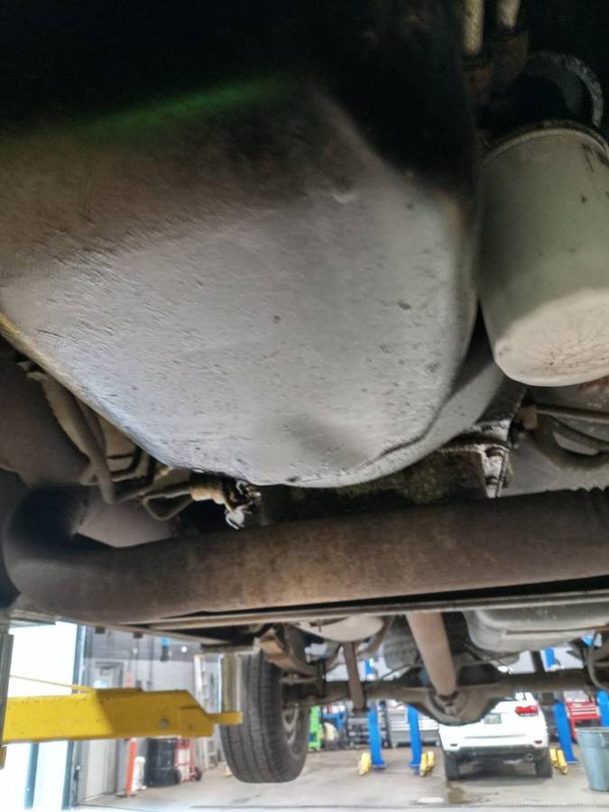 Chevy-c1500-1990-black-14
