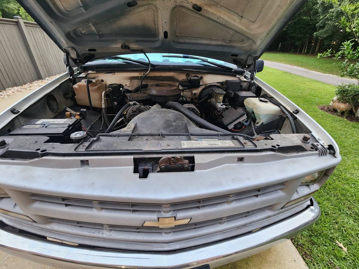 Chevy-c1500-1995-white
