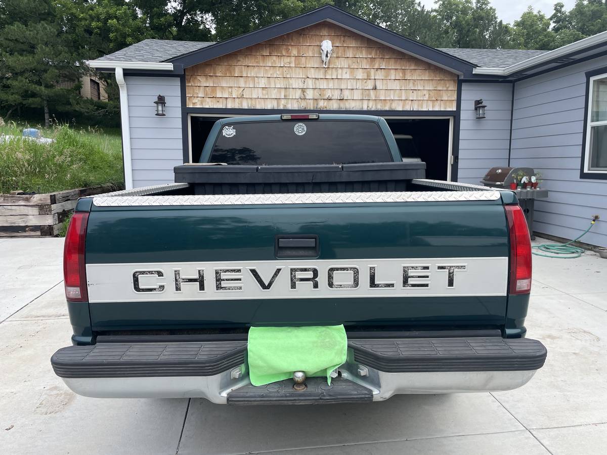 Chevy-c1500-diesel-1995-green-6